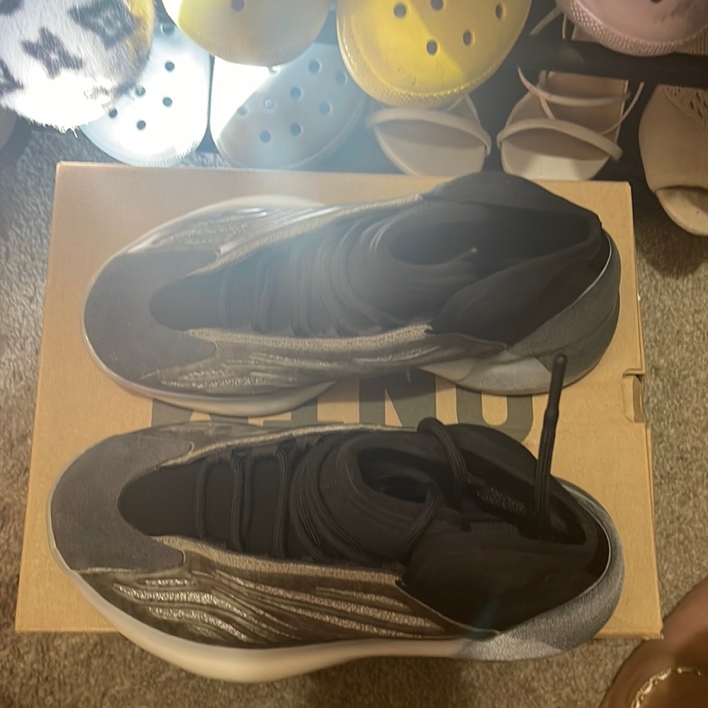 Yezzy